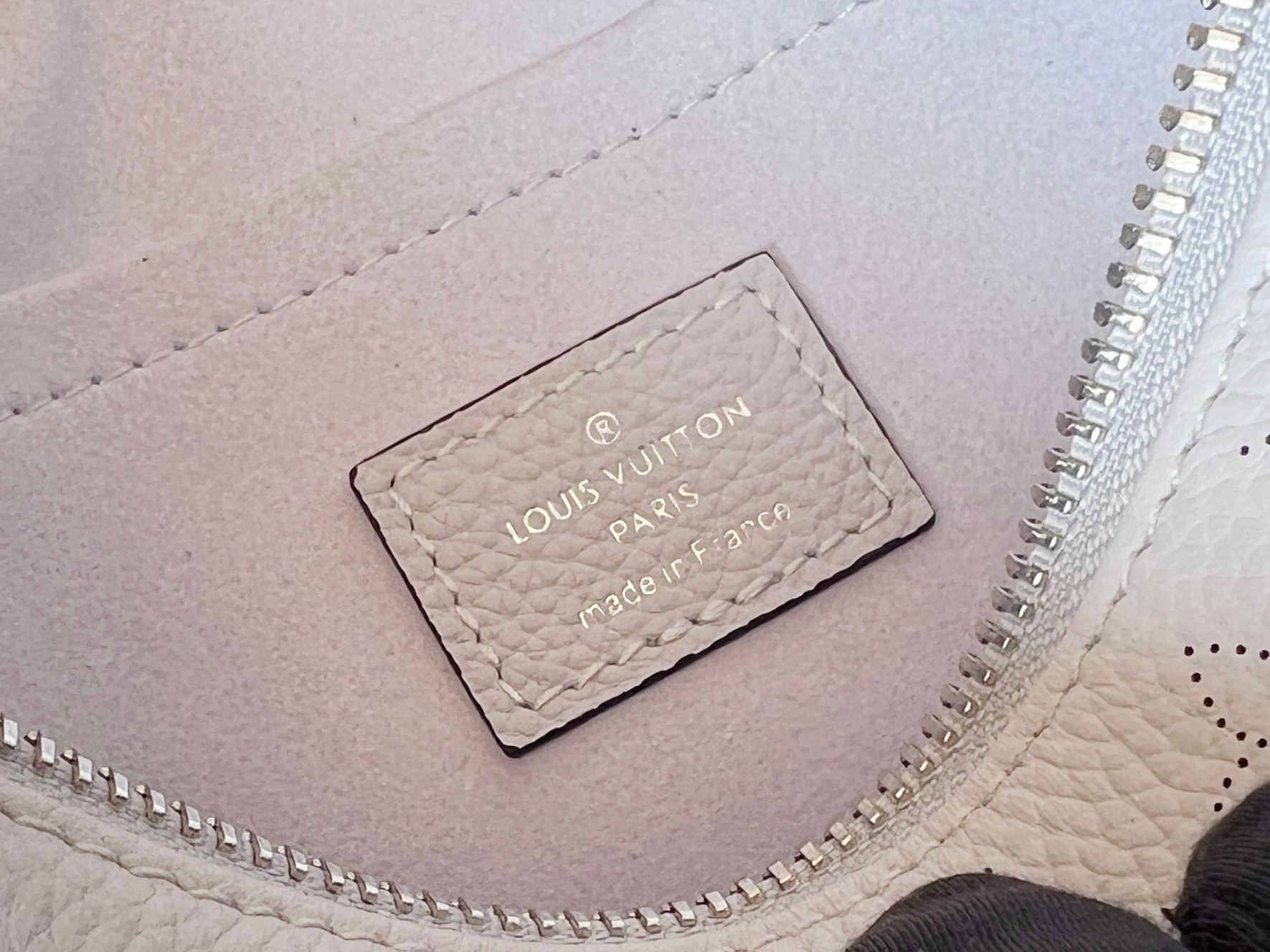 LV M22959 Baia PM 10.2 x 6.7 x 3 inches