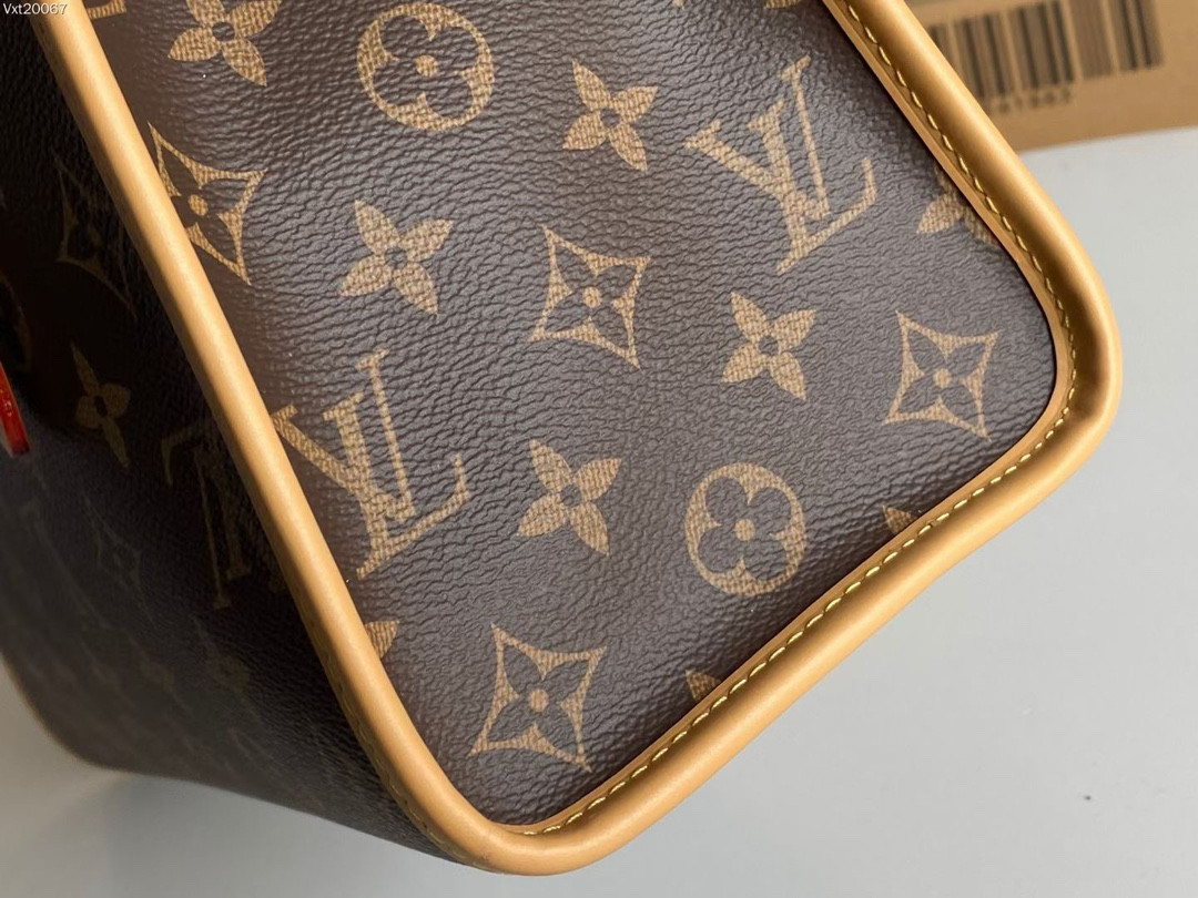 LV M41023 27.5 x 13 x 23.5 CM
