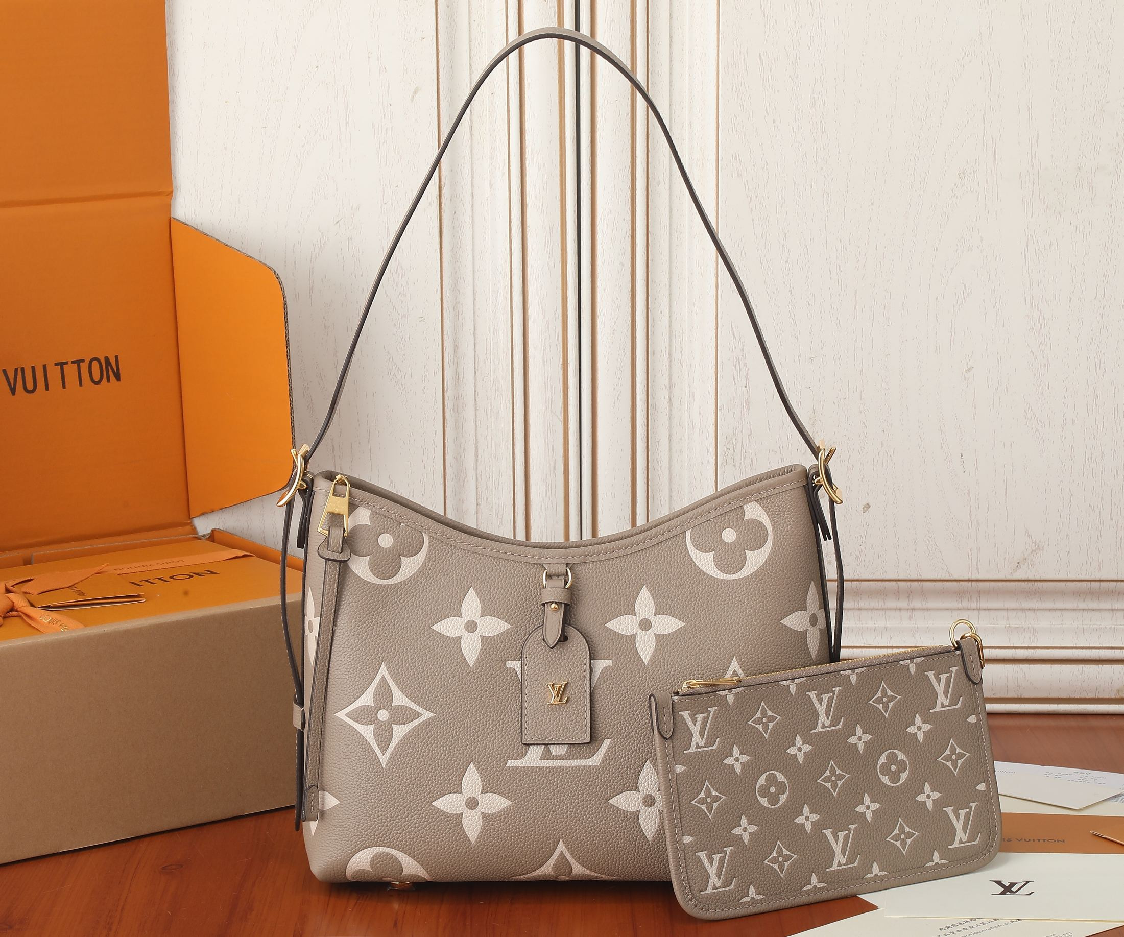 LV  CarryAll PM M47180 11.6x9.4x4.7 inches