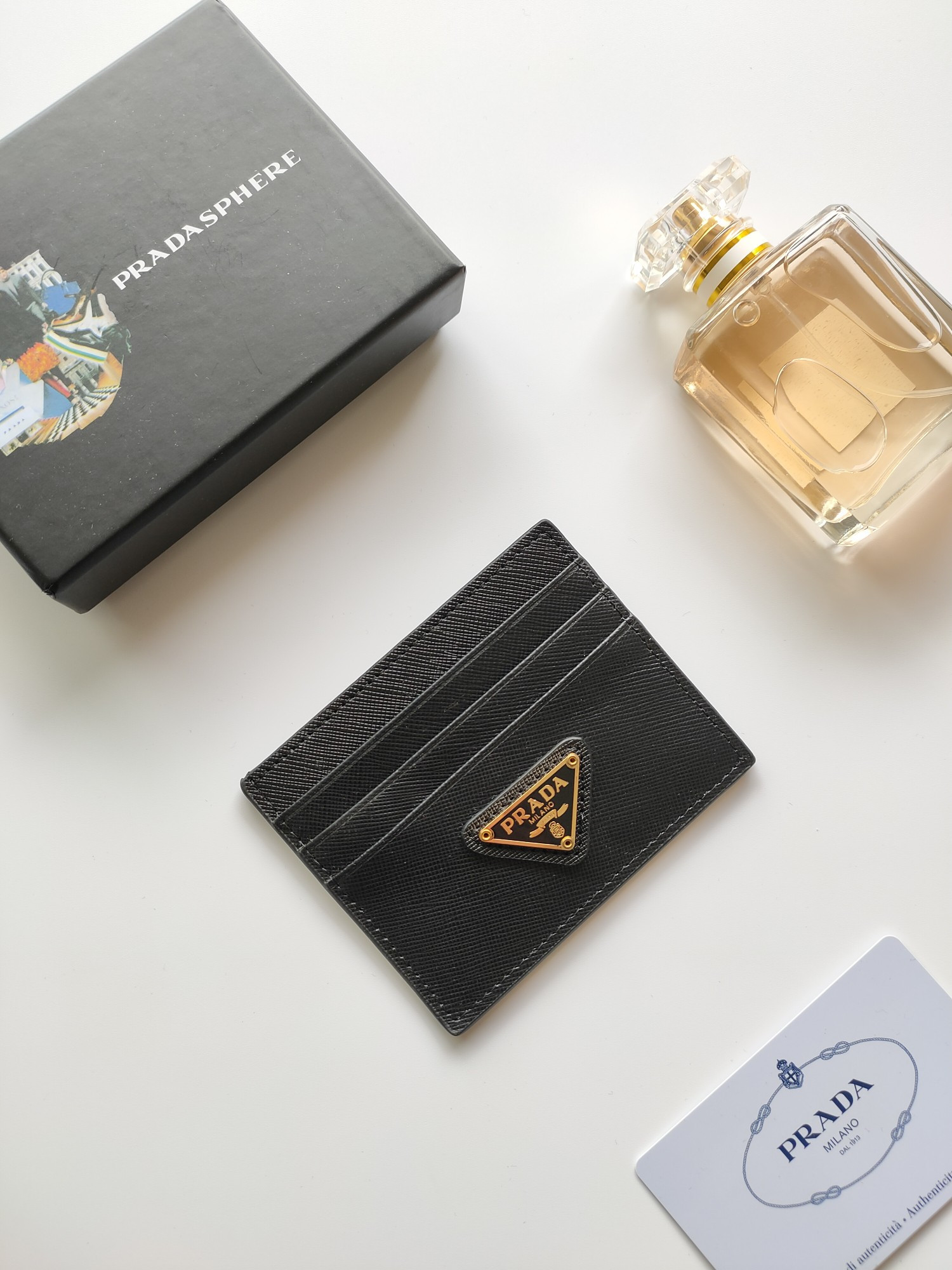 Pra*a card holder 8-10cm