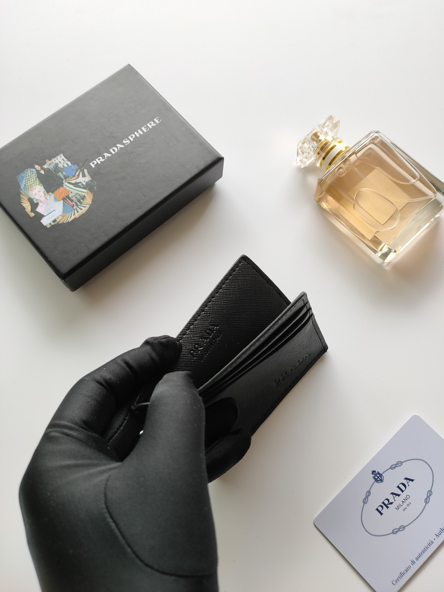 Pra*a card holder 8-10cm