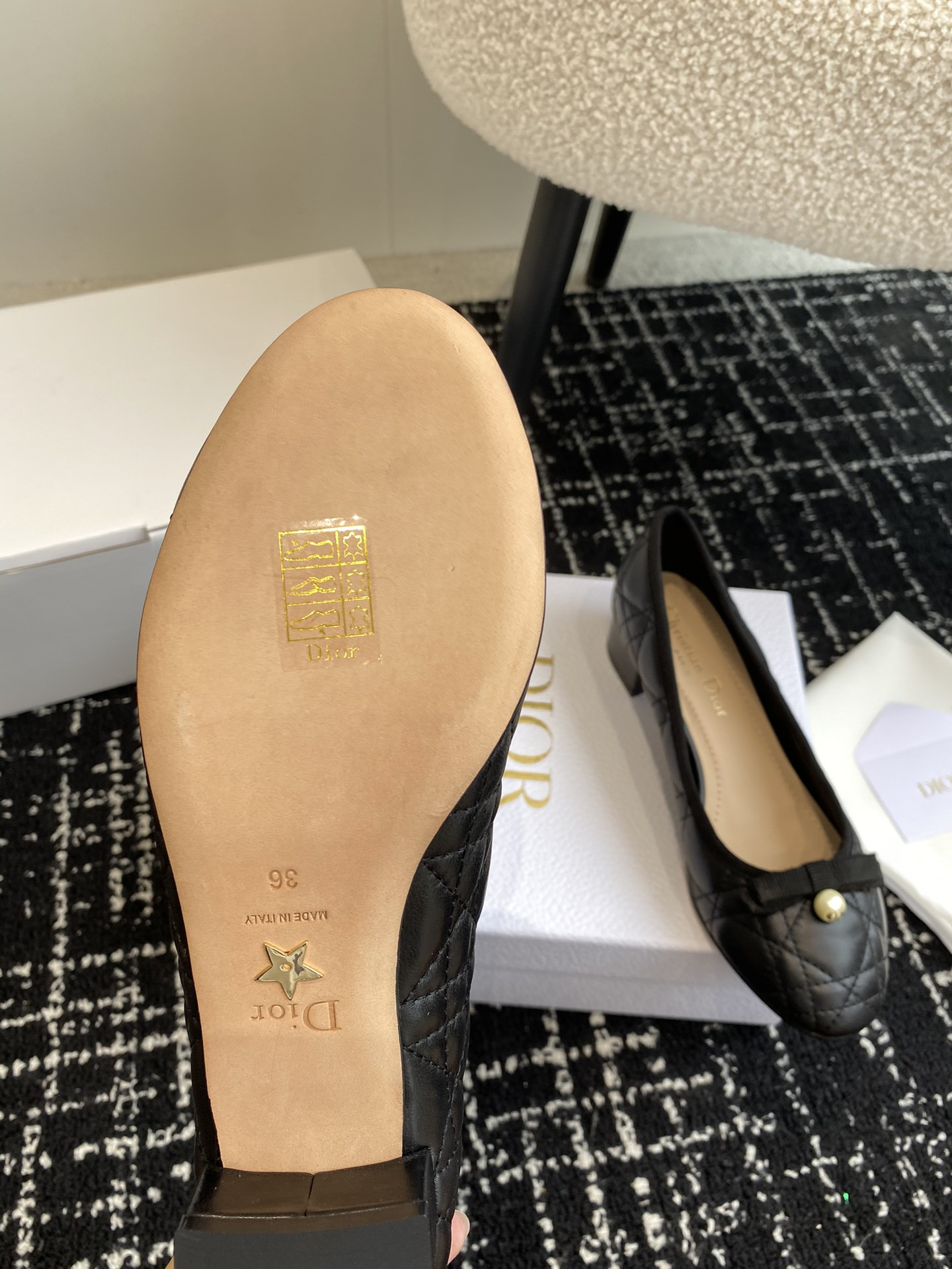 ua D*or ballet pump black