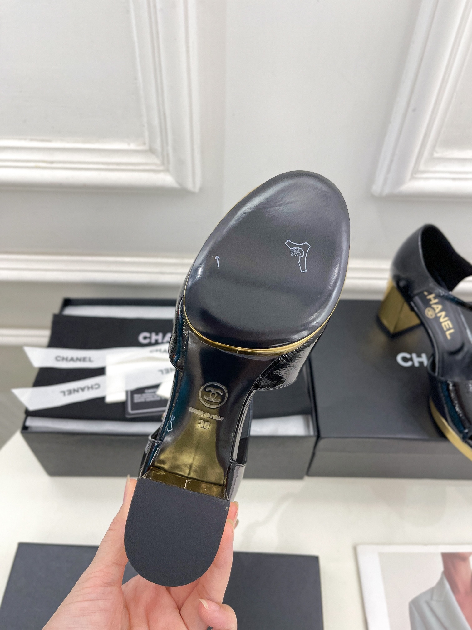 ua Ch*el heeled sandals