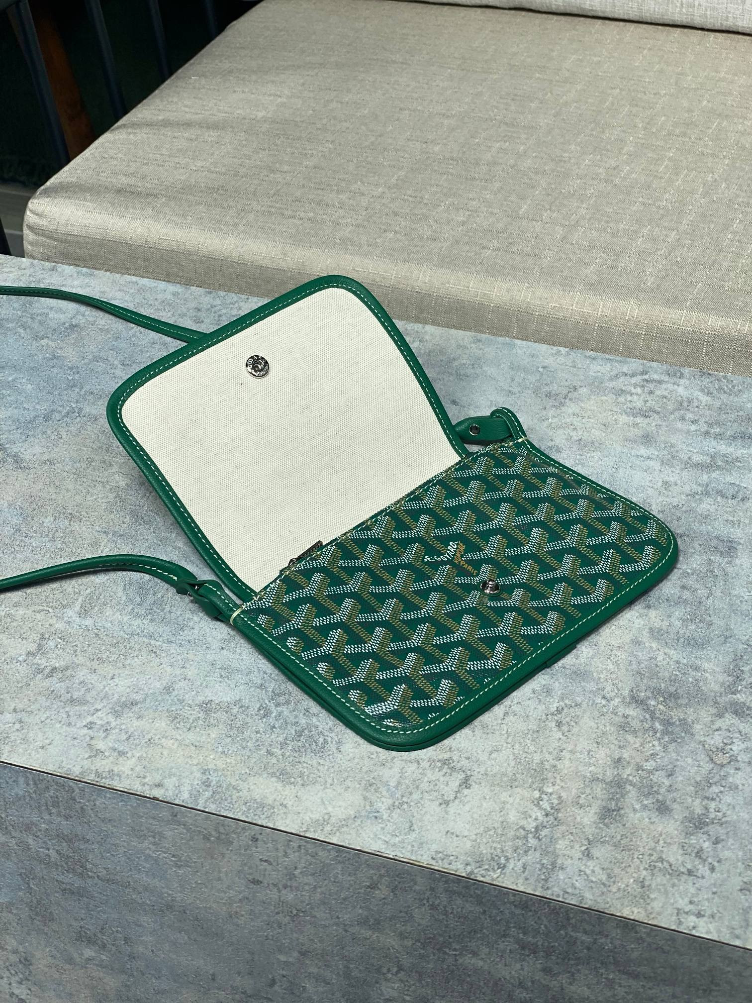 Go*ard plumet pocket wallet 21x14x2.5cm