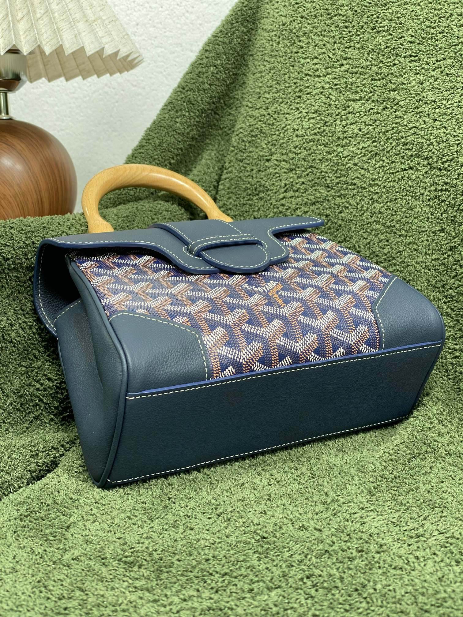 Go*ard saïgon structuré mini bag 20×15×7.5cm