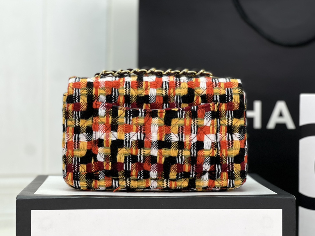 Ch*el classic flap bag 20cm