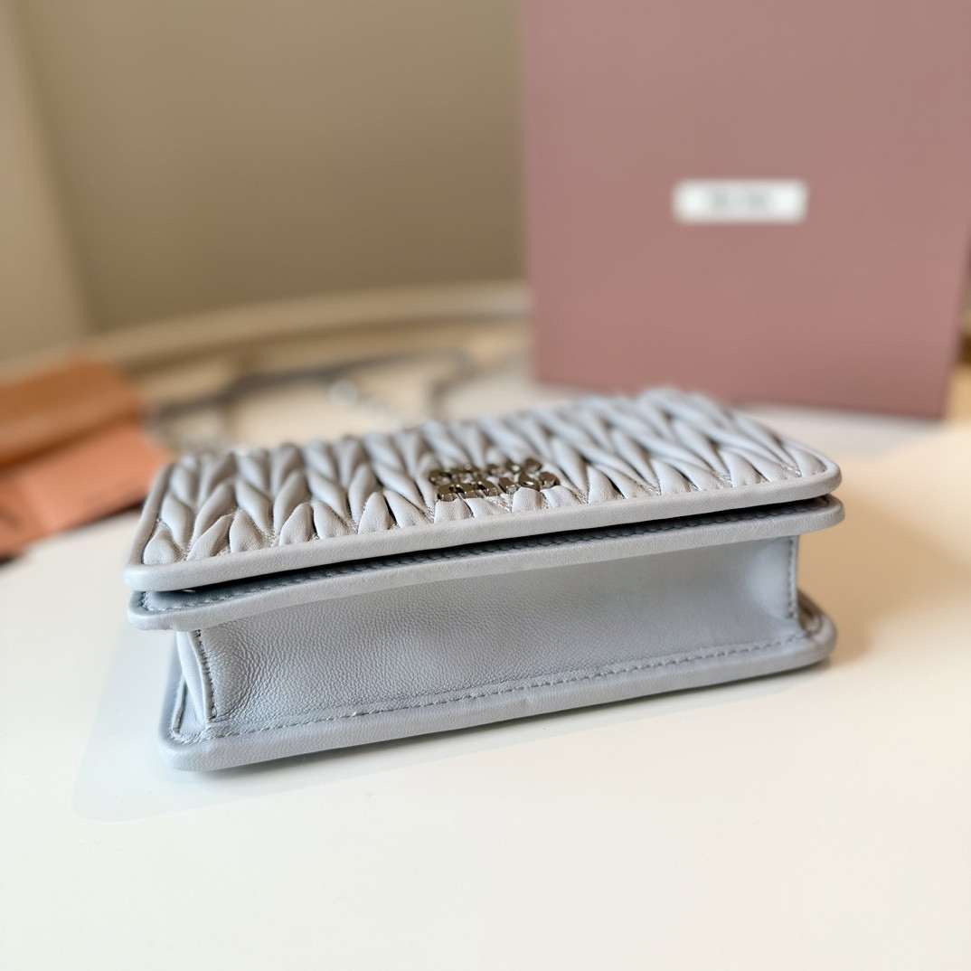 Miu Miu Matelassé  19X13X5cm