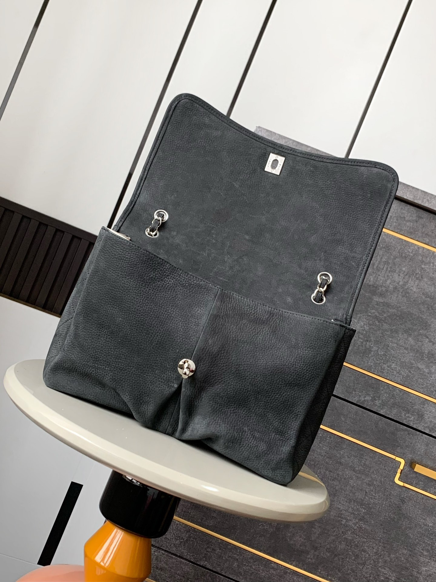 Ch*el shopping bag 34x25x10cm