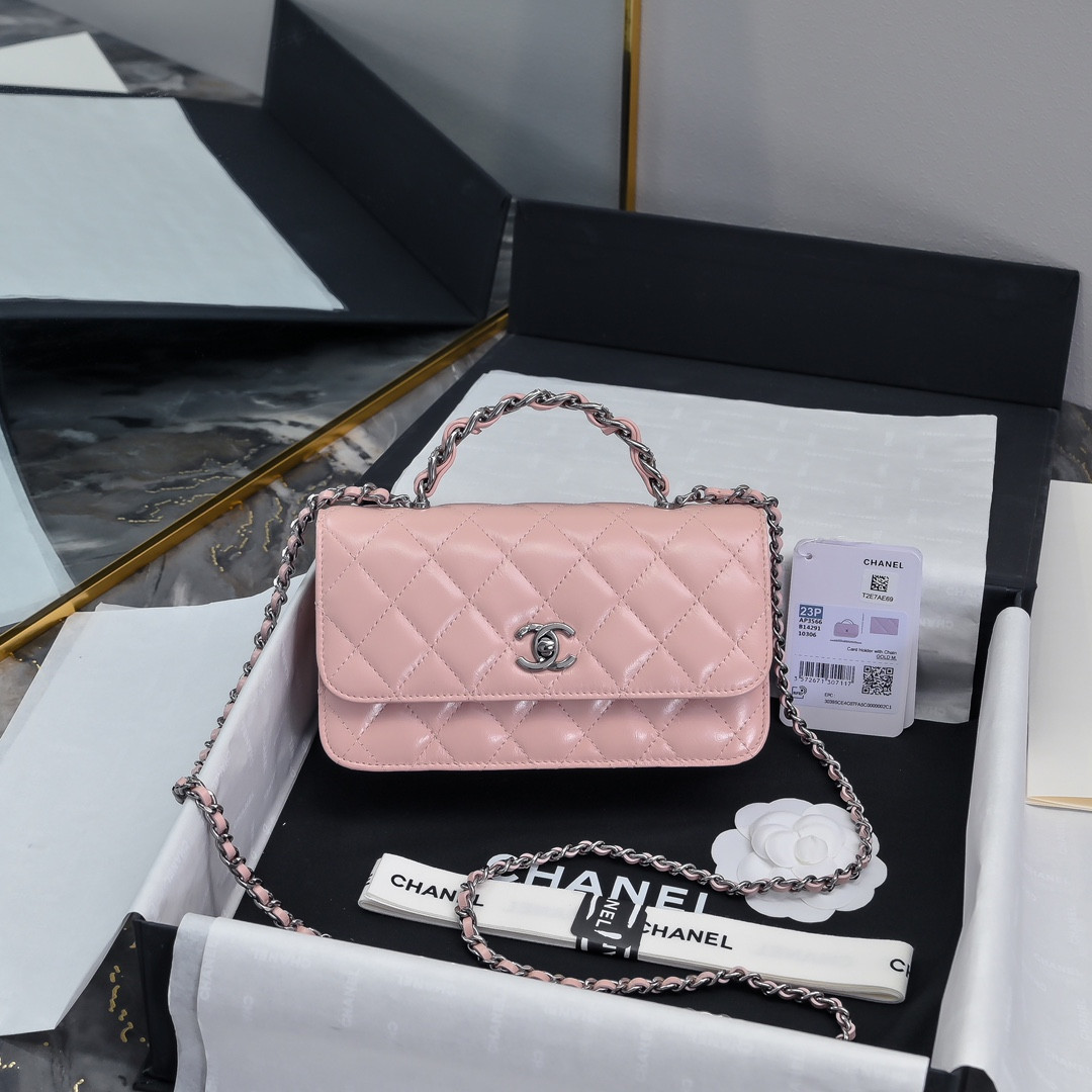 Ch*el clutch with chain 18.5x11x6cm