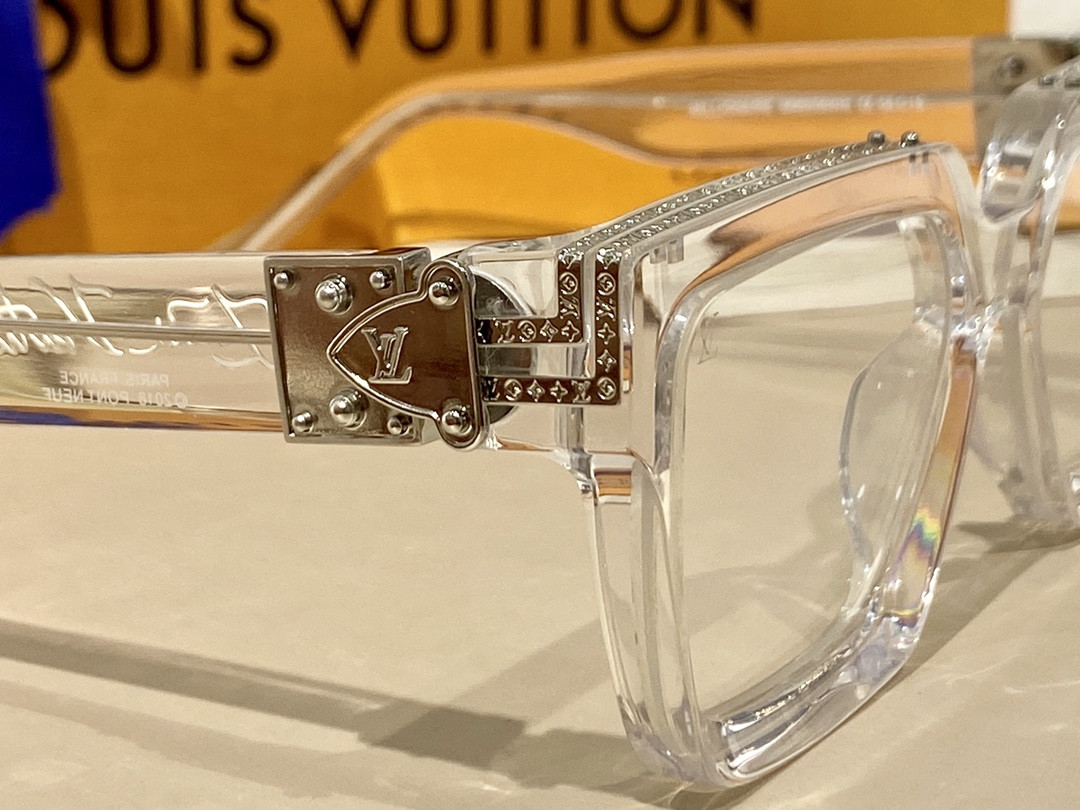 LV Sunglasses Z96006 58-19