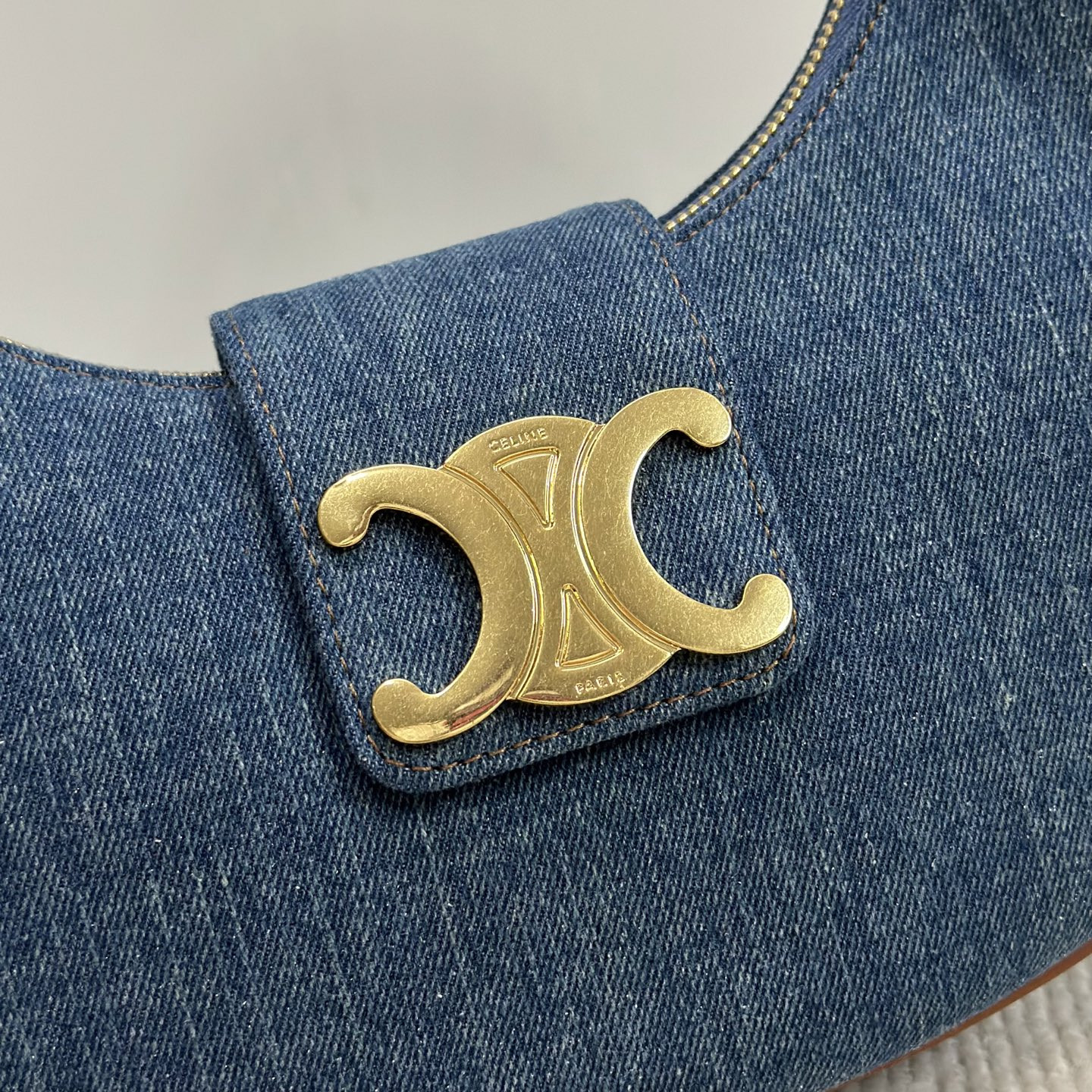 Ce**e ava triomphe bag 23x13.5x6cm