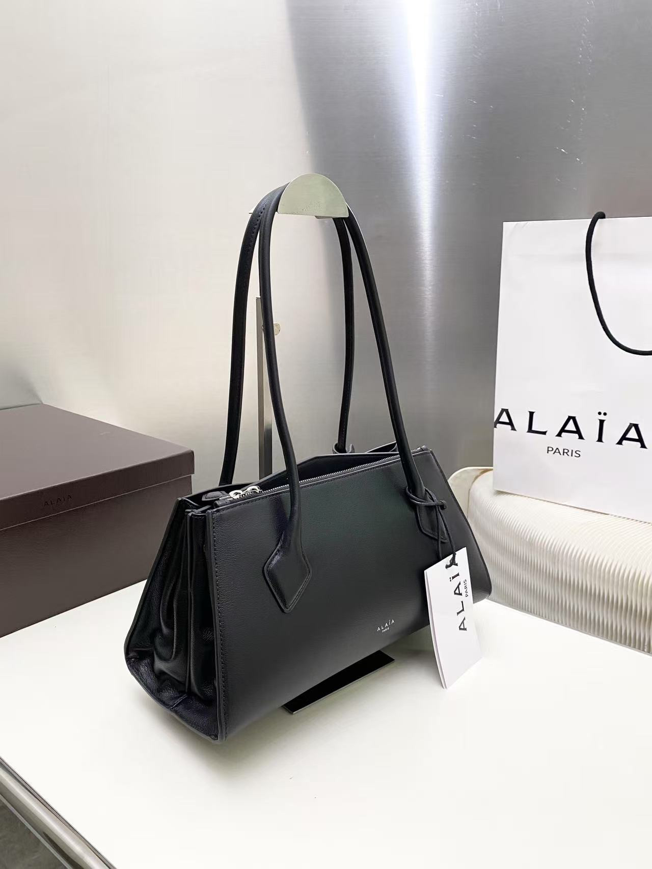 ALAÏA LE TECKE Small Double-Zip Bag 32x13x15cm