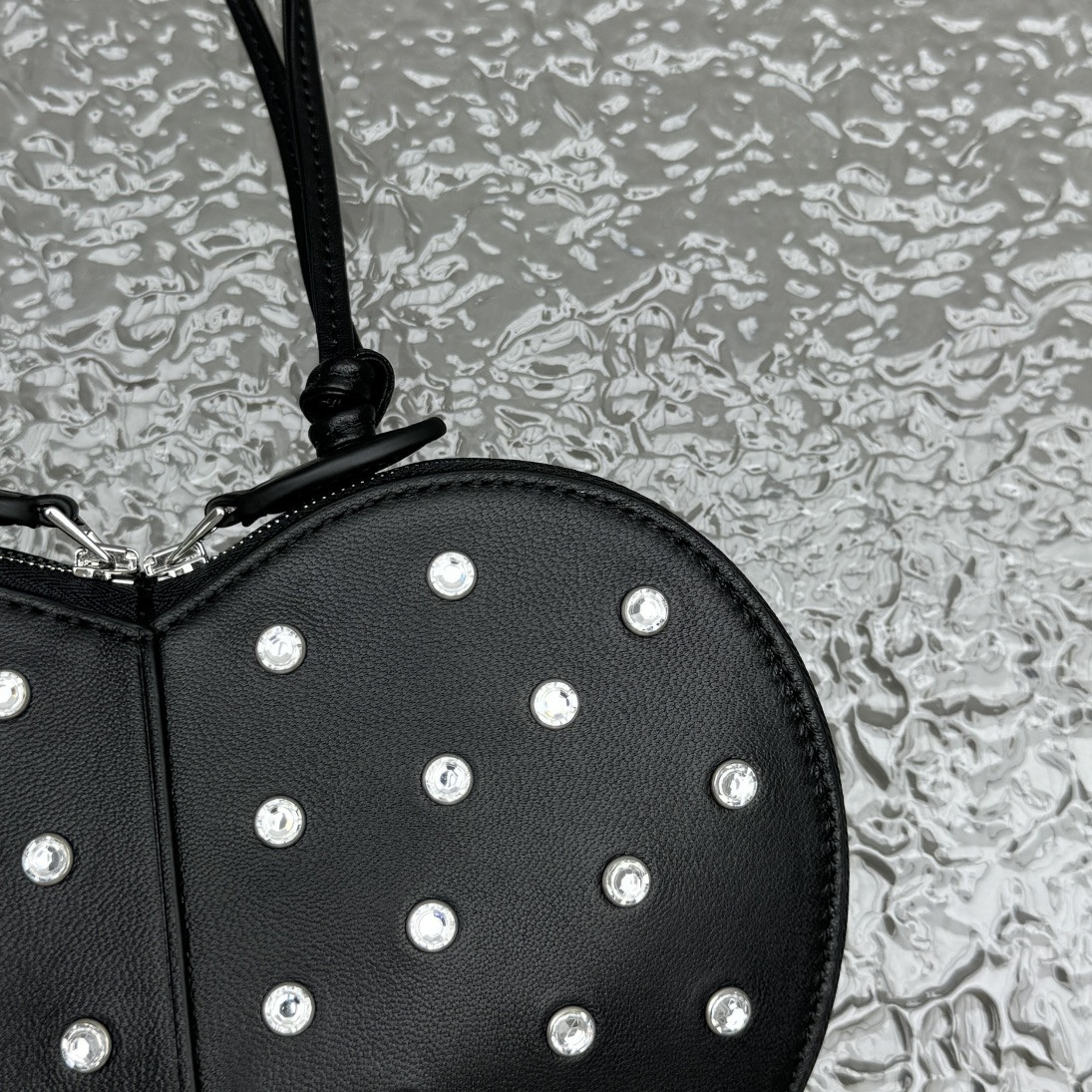 ALAÏA Le Coeur Heart Bag 18.5x20.5x5cm