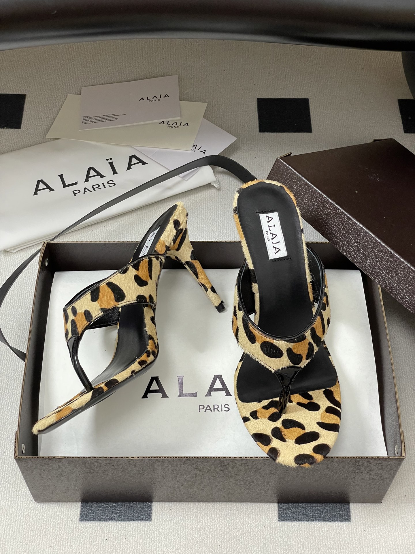 UA Alaia Triangle Flat Slides 9cm Heel(Customized Size 7-10 days production time)