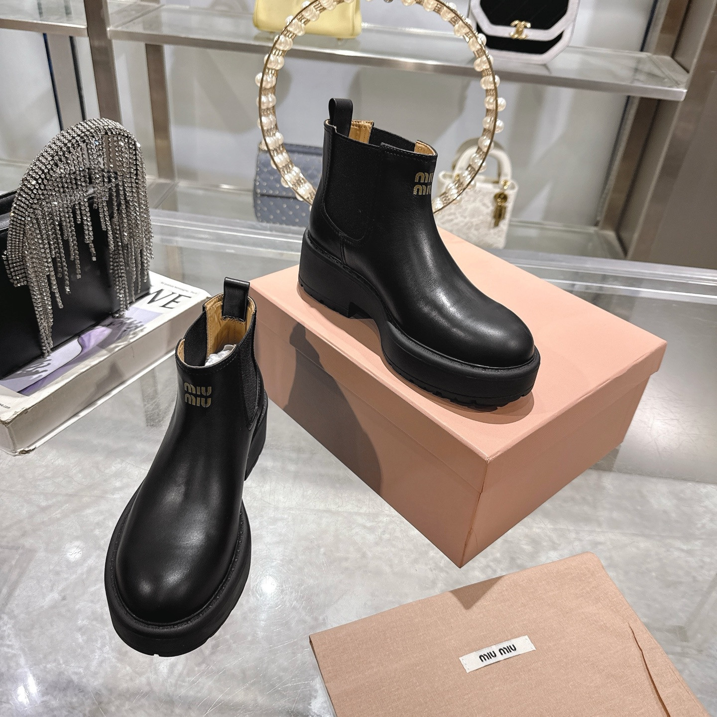 ua M1v M1v leather booties