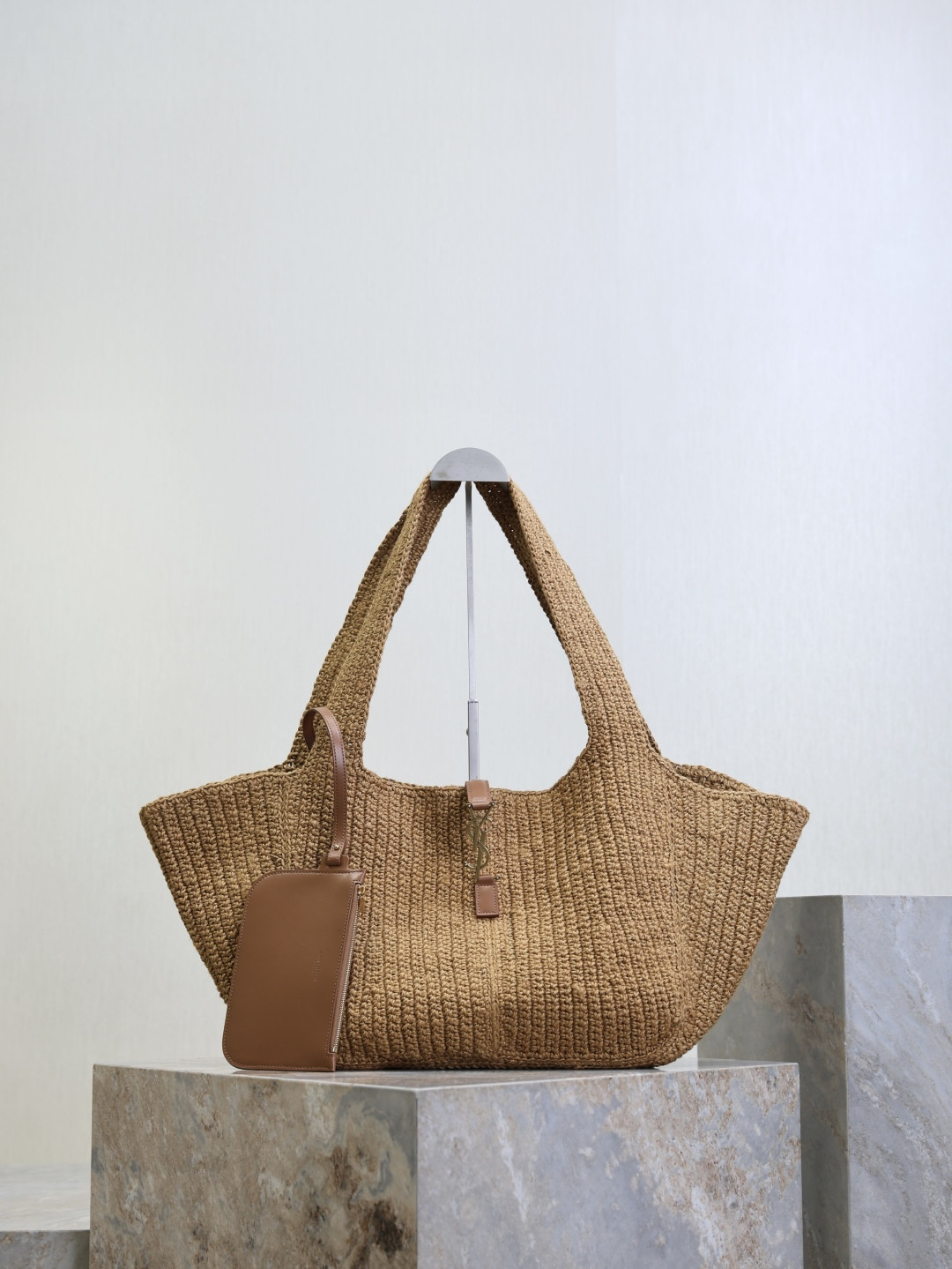 Y*L le 5 À 7 bea (cord and leather) 50x28x18cm