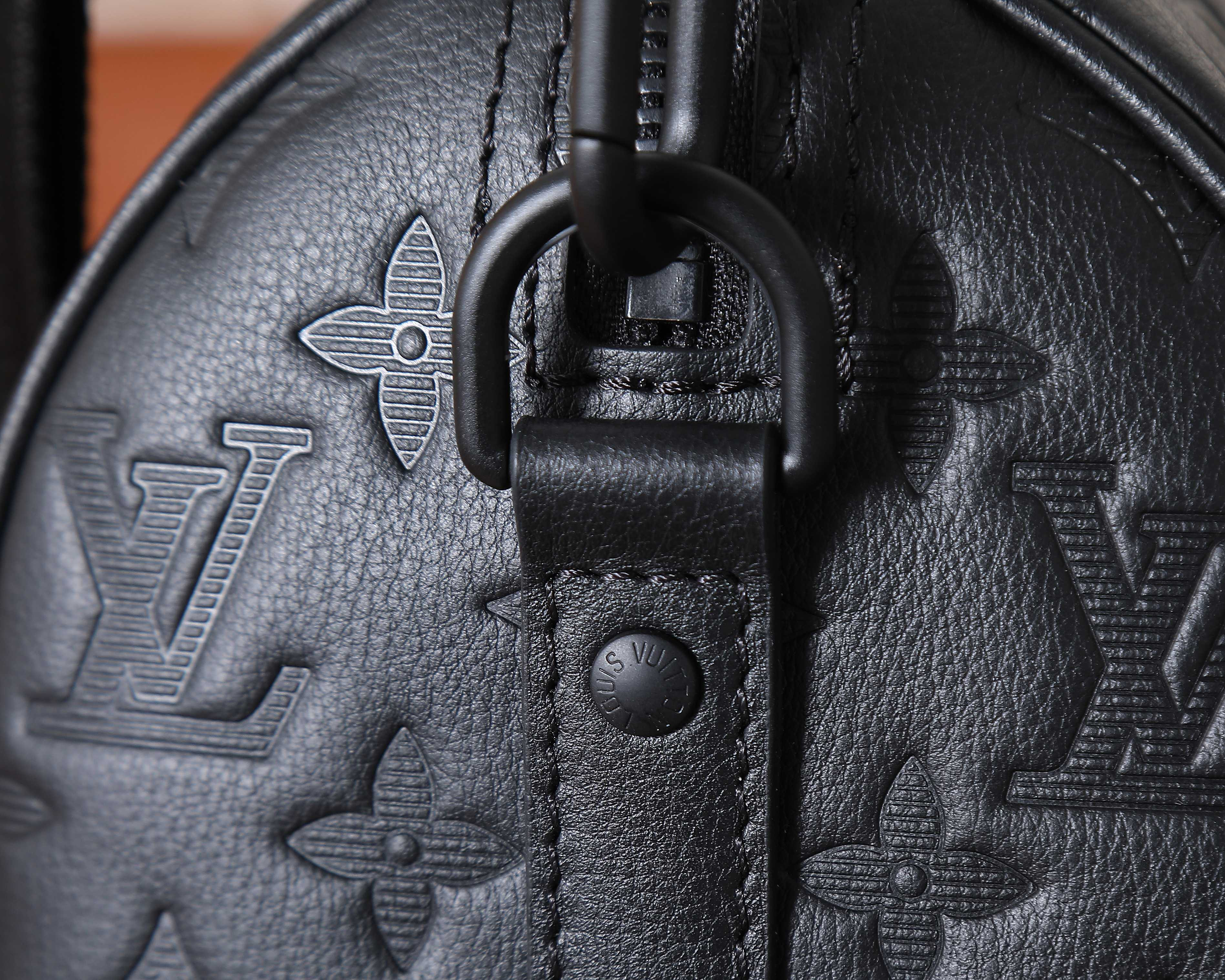 LV City Keepall M26750 27.5x16.5x15cm