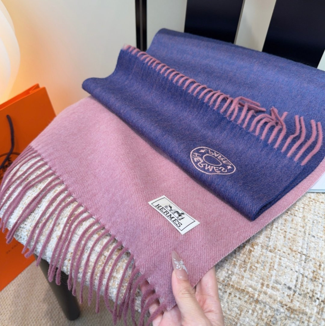 H**mes reversible scarf 30x185cm