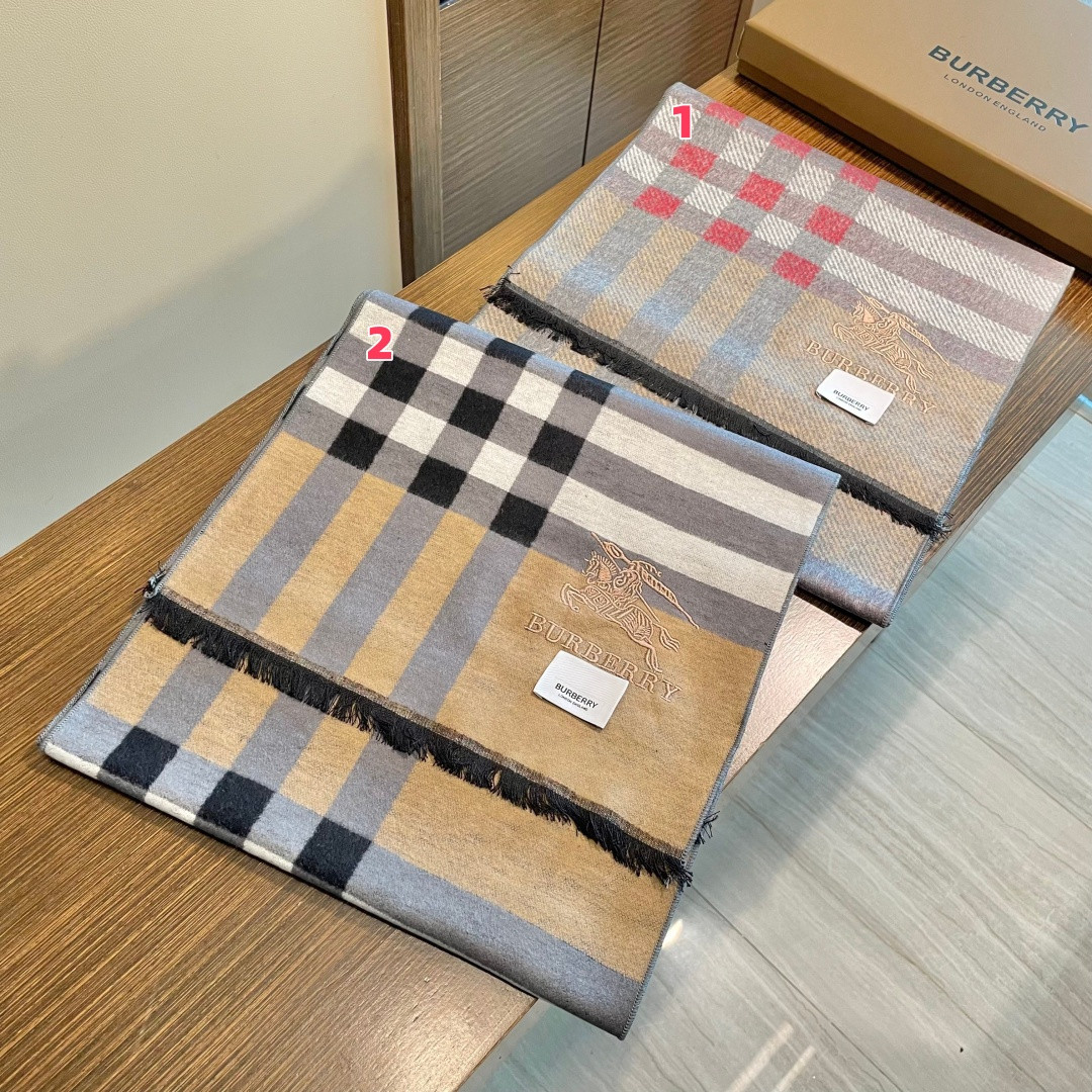 B**rry scarf 45x180cm