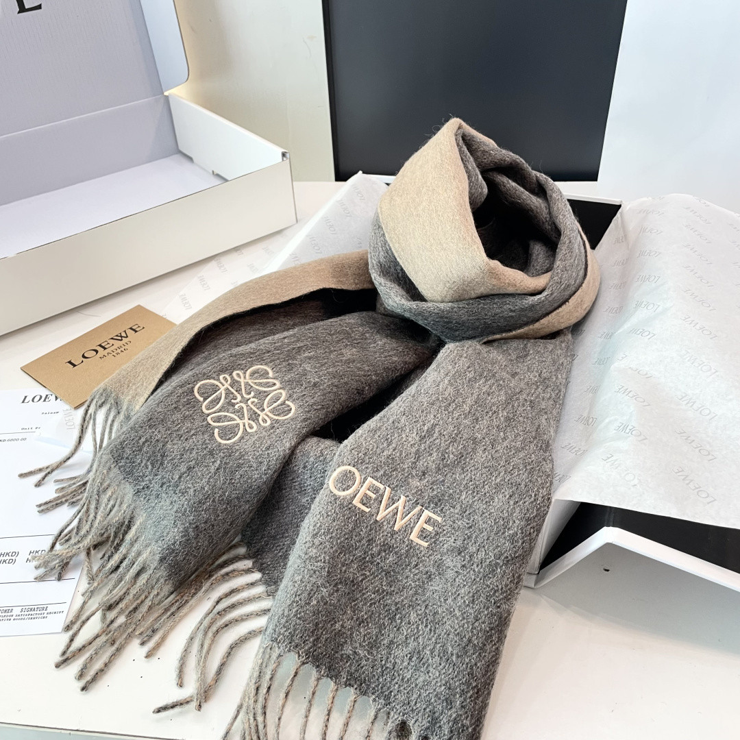 L0ew* scarf 38x180cm 100% cashmere