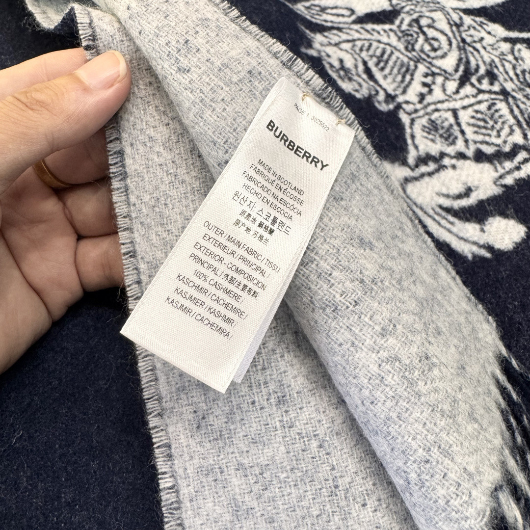 B**rry scarf 48x190cm