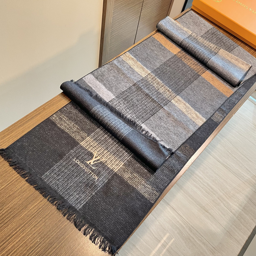 l0*is V*t0n scarf 32x200cm