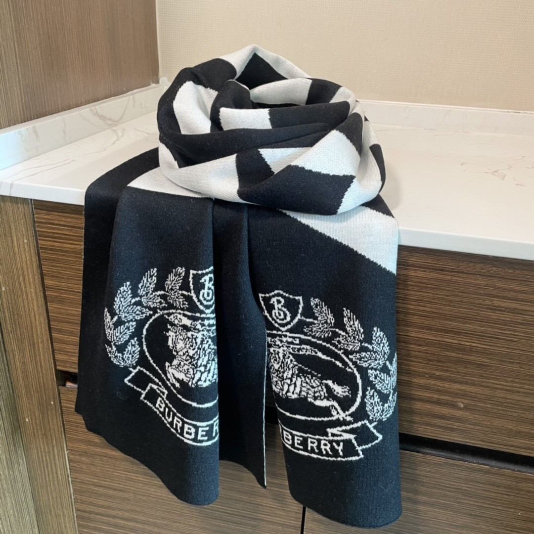 B**rry scarf 32x200cm