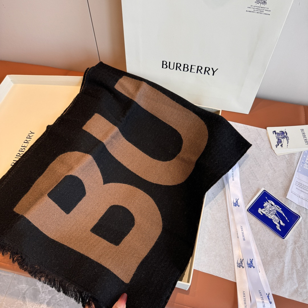 B**rry scarf 36x180cm