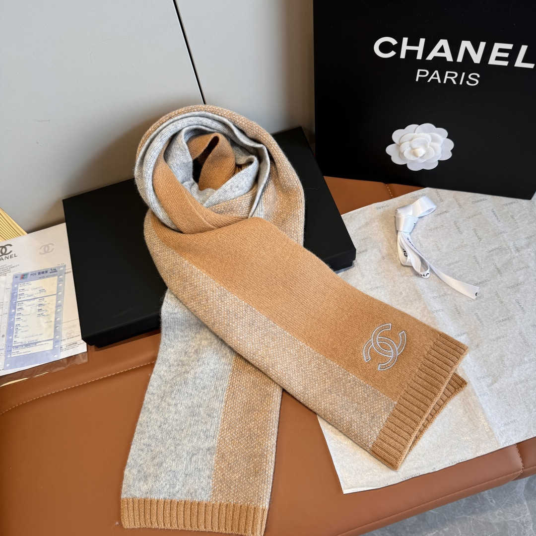 Ch*el scarf 30x190cm