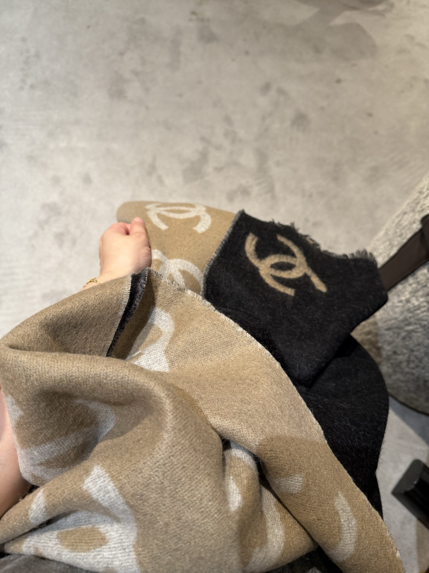 Ch*el scarf 70x205cm
