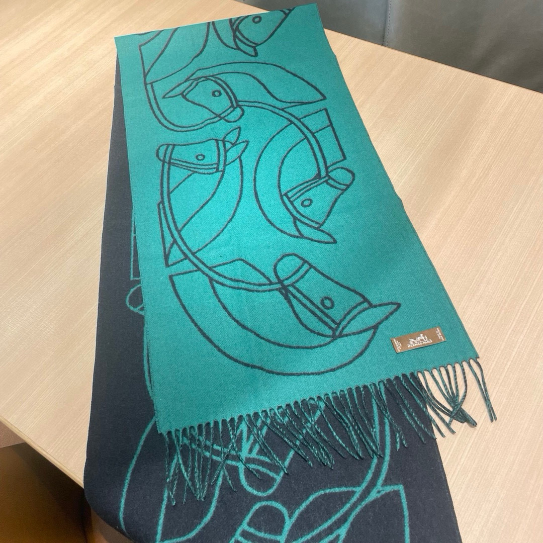 H**mes scarf 40x195cm
