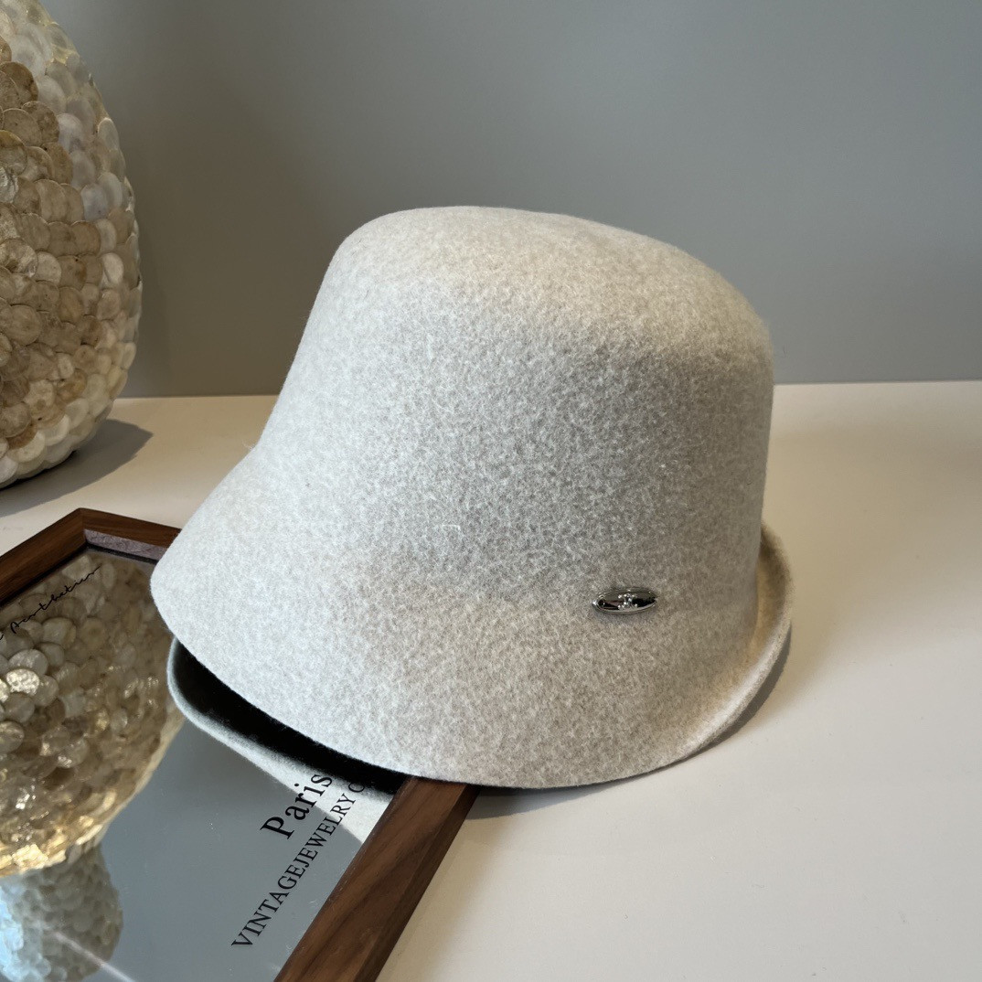 Ce**e bucket hat 57cm head circumference