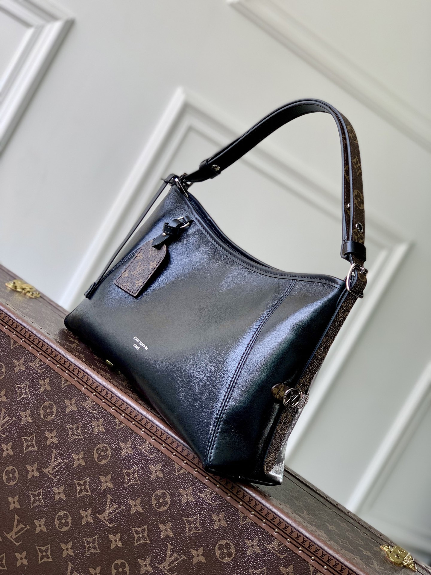 LV CARRYALL EAST WEST Handbags M28160 19x10x36cm
