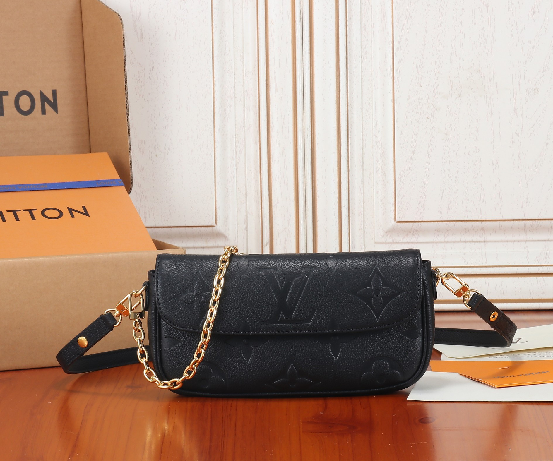 LV Wallet On Chain Ivy M82154 23.5x12x4.3cm