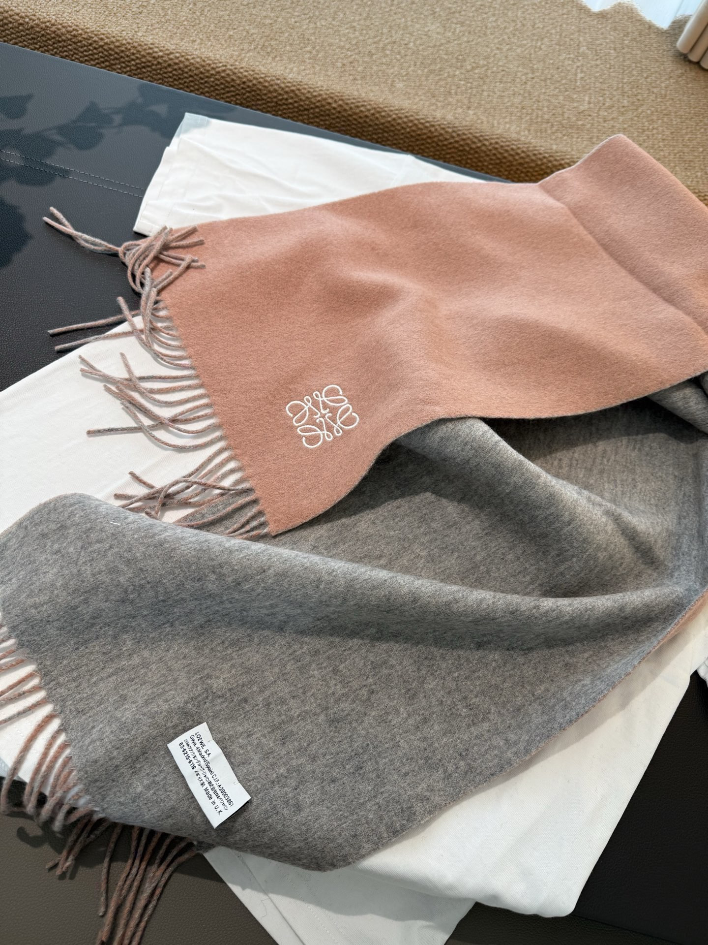 L0ew* scarf 30x180cm
