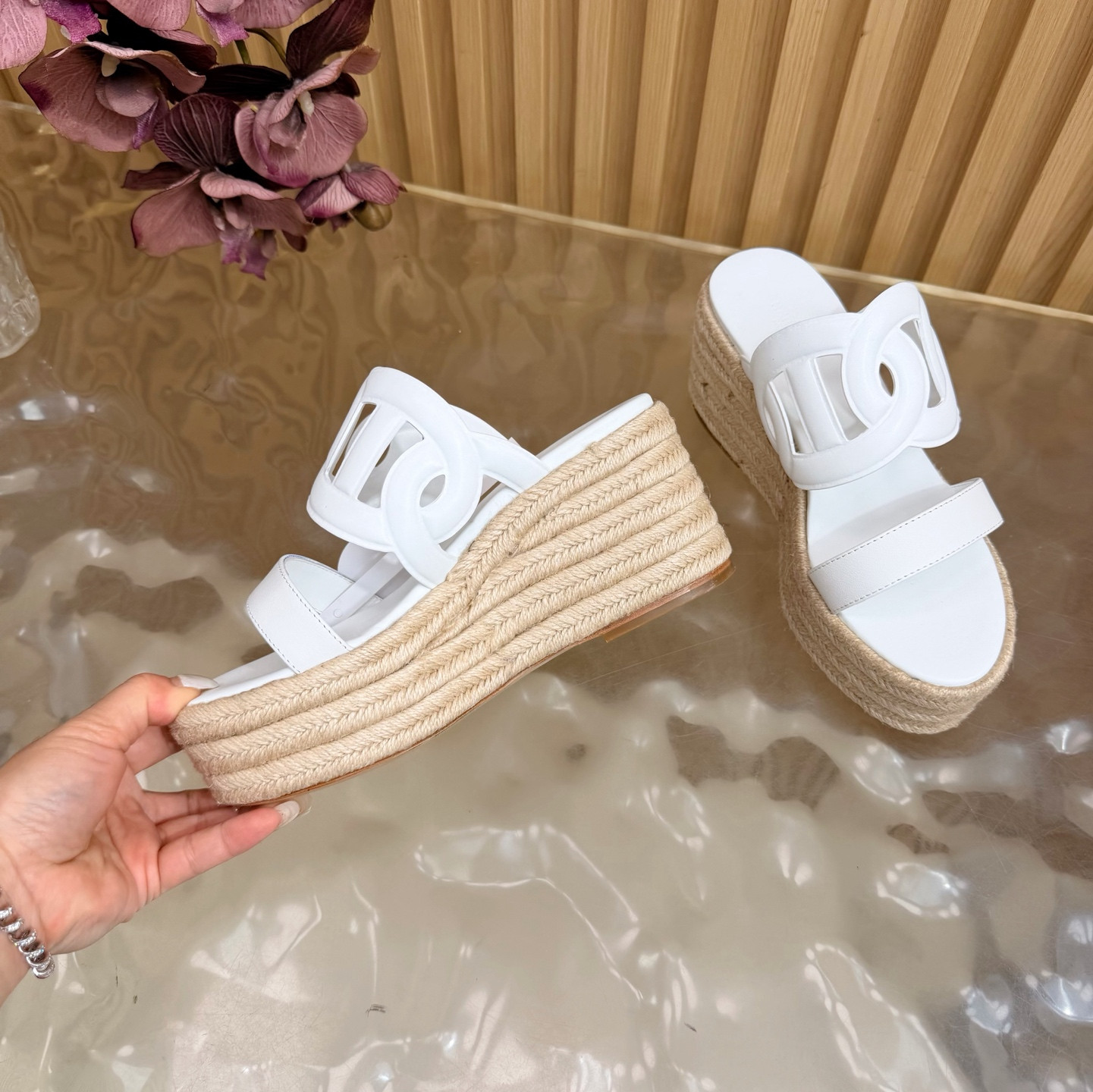 ua H**mes ithea espadrille